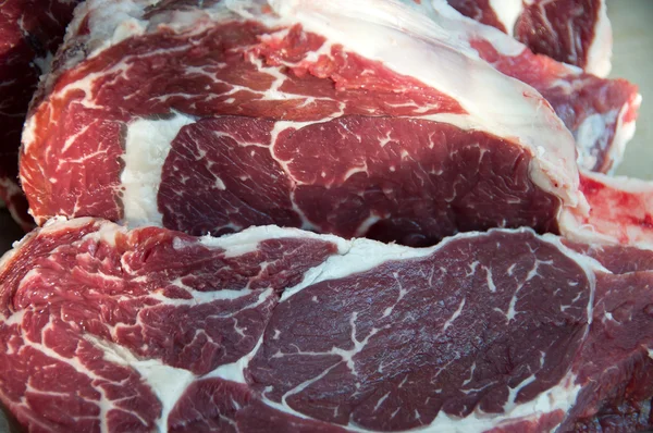 М'ясо яловичина — стокове фото
