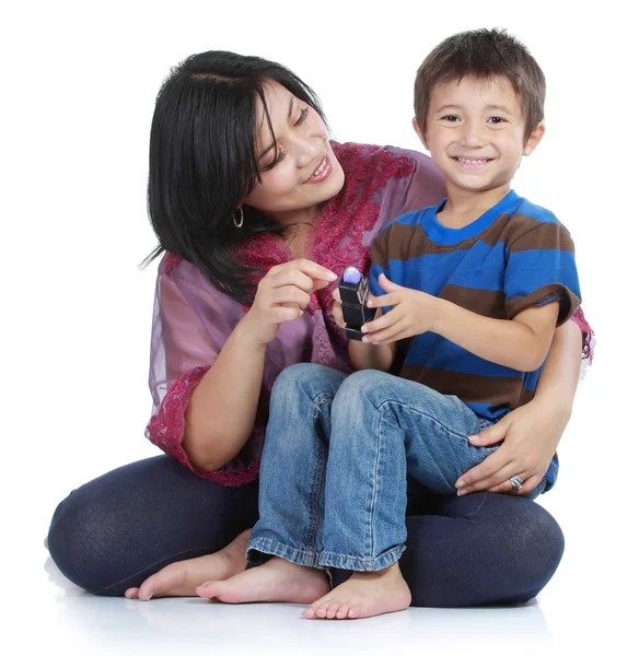 Little son with his pretty mother — Stock Photo, Image