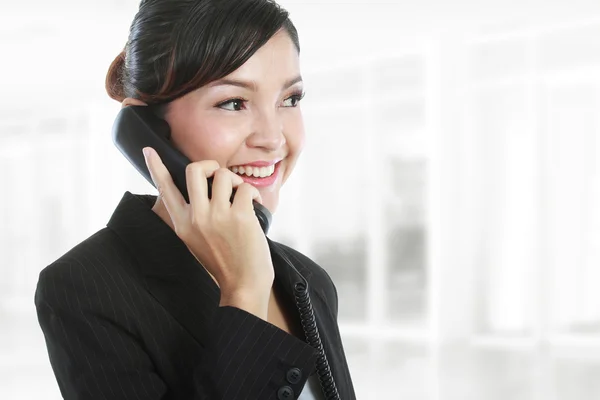 Business woman on phone call — Stock Photo, Image