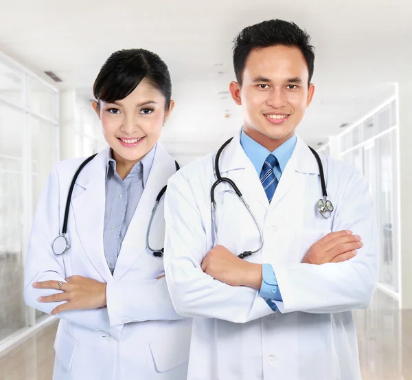 Mužský a ženský lékař — Stock fotografie