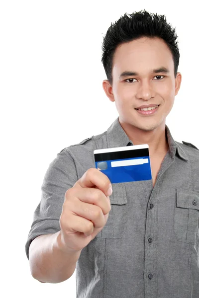 Hombre con tarjeta de crédito —  Fotos de Stock