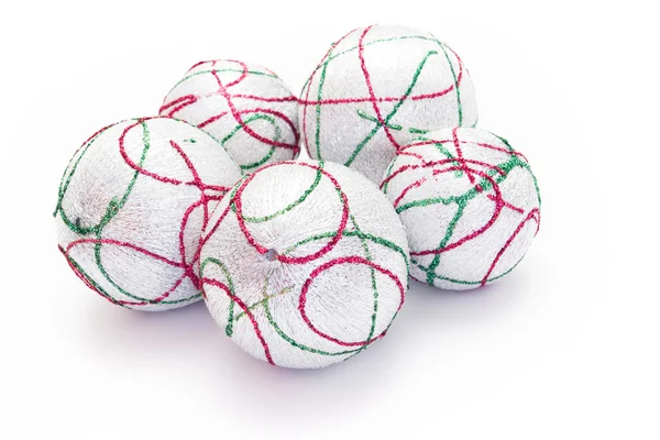 Cinco bolas de Natal brancas — Fotografia de Stock