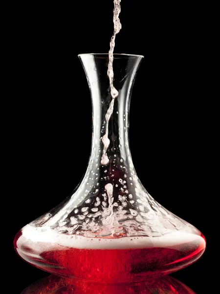 ไวน์แดงในขวดเหล้า — ภาพถ่ายสต็อก
