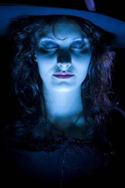 Bruxa azul bonita — Fotografia de Stock