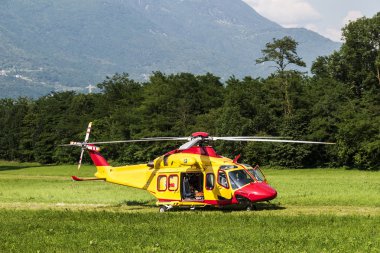 Acil durum kurtarma helikopteri