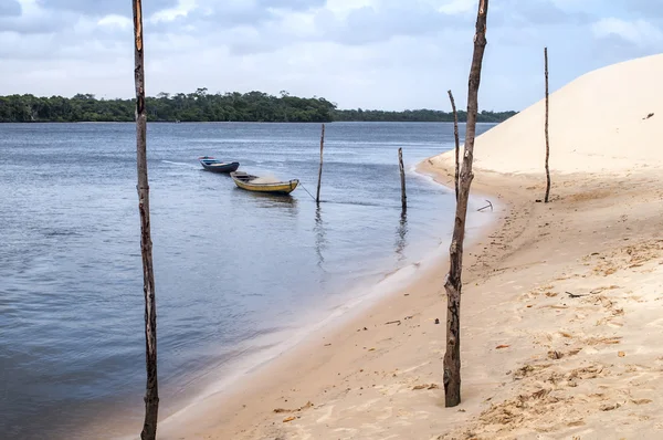 Zandduinen van de lencois maranheses in Brazilië — Stockfoto