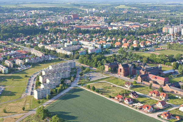 Vue aérienne des banlieues de la ville — Photo