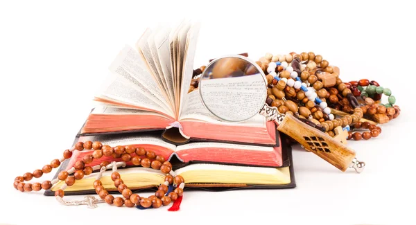 Rosary and books — Stock Photo, Image
