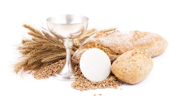 Symbol på kristendommen, brød og vin i kop - Stock-foto