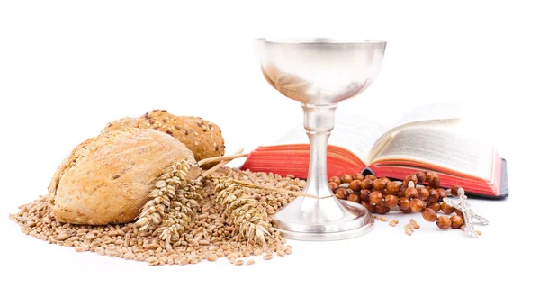 Symbol of Christianity, bread and wine in cup — Stock Photo, Image