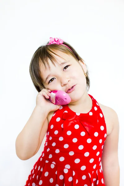 Dziewczyna rozmawiająca przez telefon — Zdjęcie stockowe