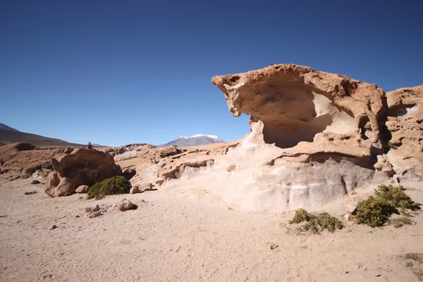 Formacja skalna w pustyni w Boliwii, Ameryka Południowa. — Zdjęcie stockowe