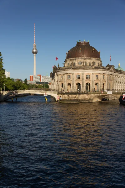查看到柏林博物馆岛上的博德博物馆 — 图库照片