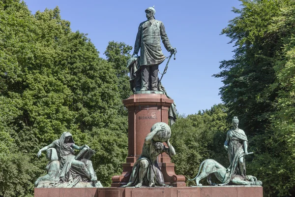 Памятник Отто фон Бисмарку — стоковое фото