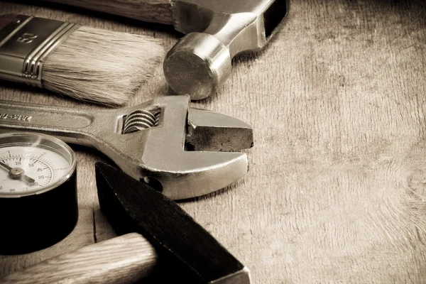 工具和手段对木材纹理 — 图库照片