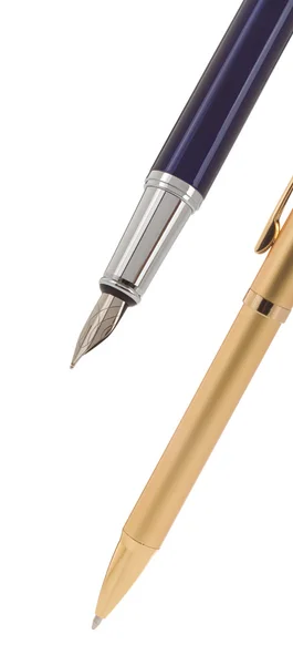 ปากกาหมึกแยกจากสีขาว — ภาพถ่ายสต็อก