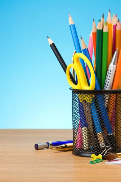 Ручка і ручки в тримачі — стокове фото