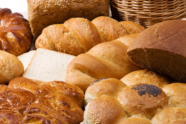 Chléb a košík — Stock fotografie