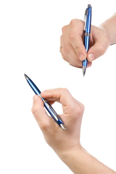 Manliga händer med penna — Stockfoto