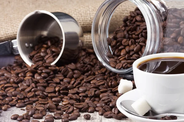 コーヒー、鍋および瓶 — ストック写真