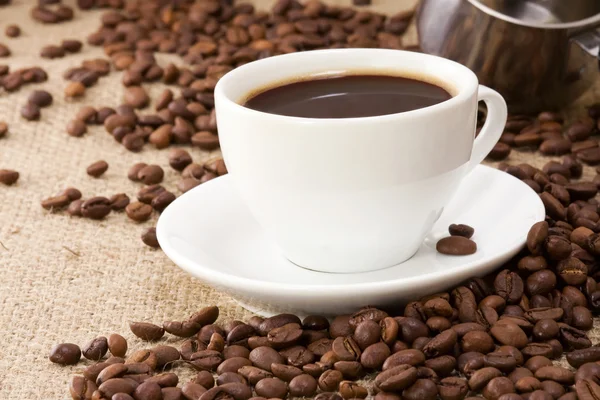 Kanne und Tasse Kaffee — Stockfoto