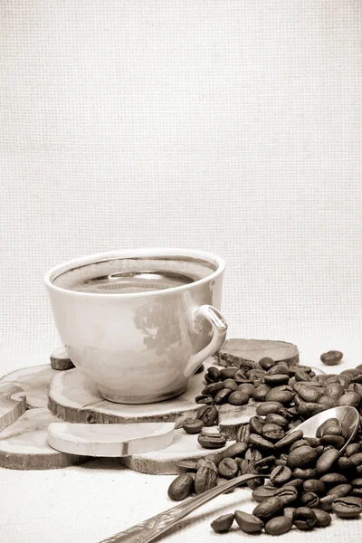 Fincan kahve ve kaşık — Stok fotoğraf