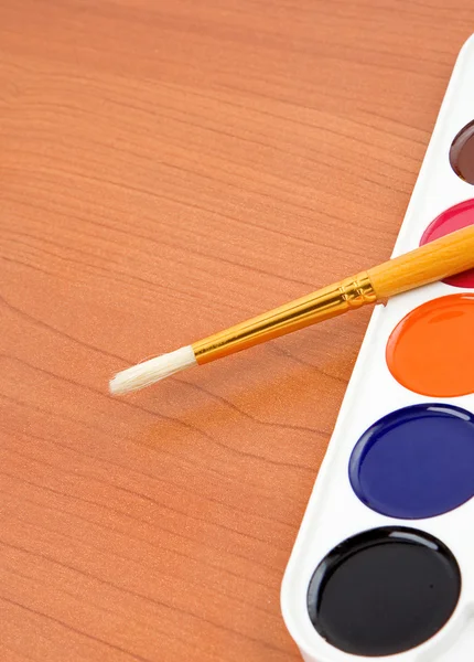 Paleta de pincel y pintores — Foto de Stock