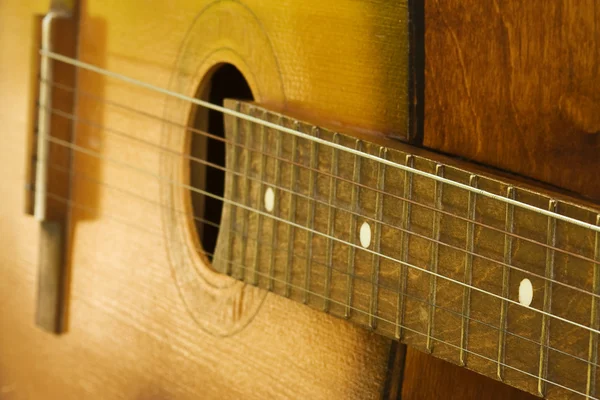Guitarra clássica de madeira — Fotografia de Stock