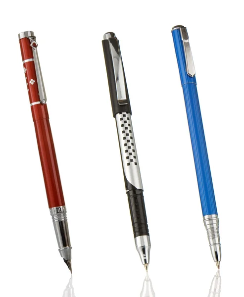 Цветные сверкающие ручки, изолированные на белом — стоковое фото
