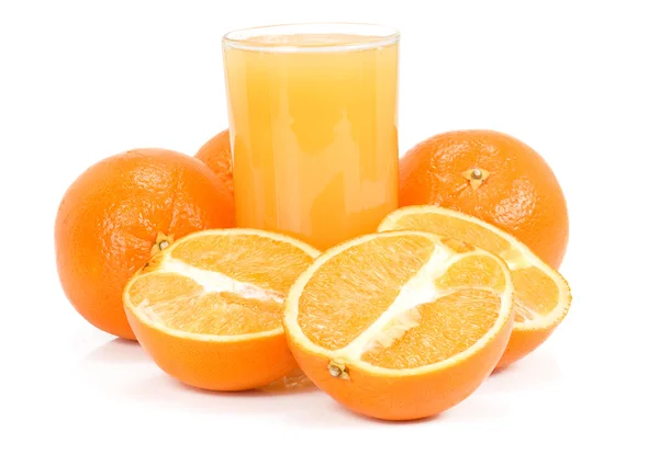Arancione e succo isolato su bianco — Foto Stock