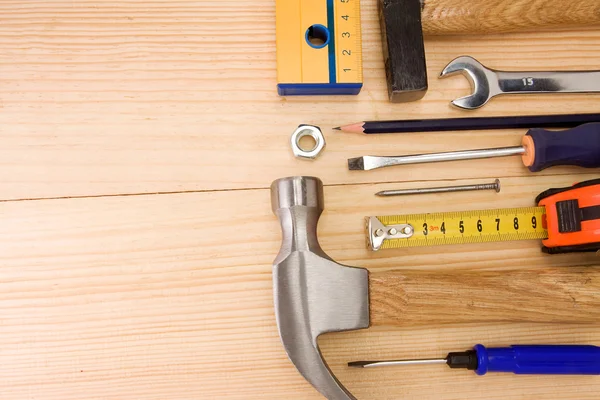 Werkzeuge und Instrumente auf Holzstruktur — Stockfoto