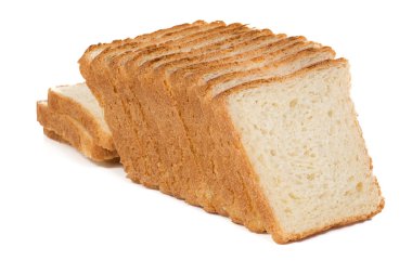 beyaz üzerine dilimlenmiş ekmek