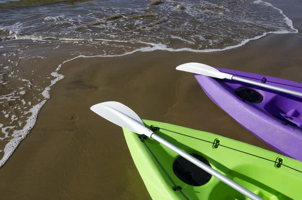 Havet sport - kanot och kajak — Stockfoto