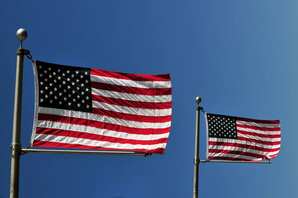Amerikanska flaggor — Stockfoto