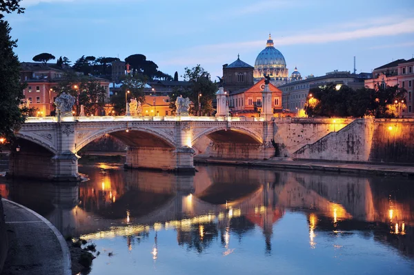 Noční pohled na Řím, Itálie — Stock fotografie
