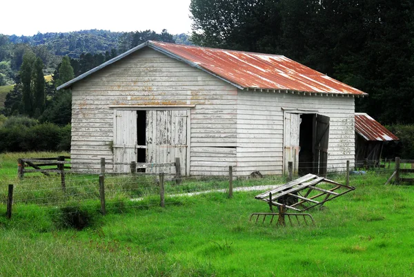 古い納屋のニュージーランド — ストック写真