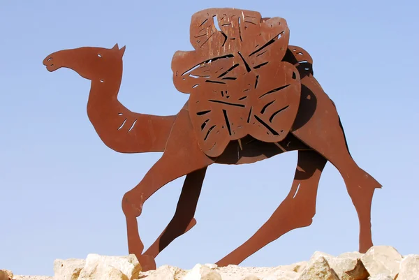 Negev, İsrail in deve heykeller — Stok fotoğraf