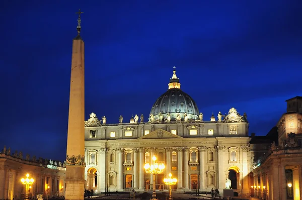 Watykan w nocy w Rzym, Włochy — Zdjęcie stockowe