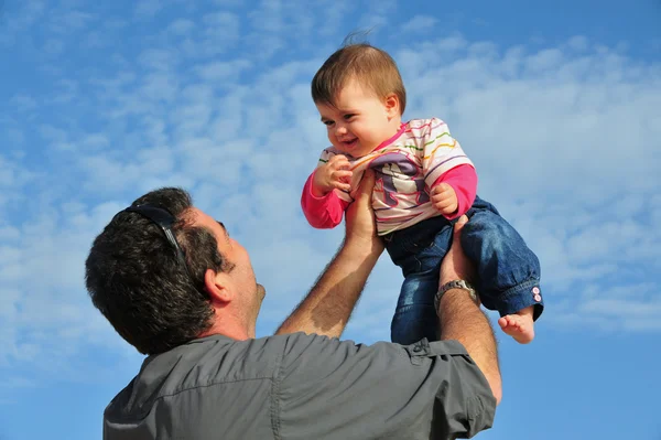 Apa és lánya nevelési — Stock Fotó