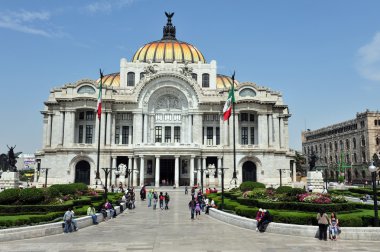 The Fine Arts Palace - Palacio de Bellas Artes clipart