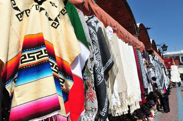 Puebla stad kunstenaar markt — Stockfoto
