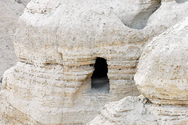 Fotos de viajes de Israel - Cuevas de Qumran — Foto de Stock