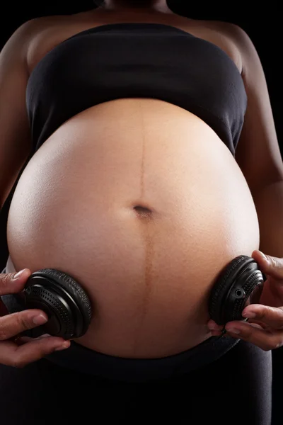 Schwangerschaft und Musik — Stockfoto