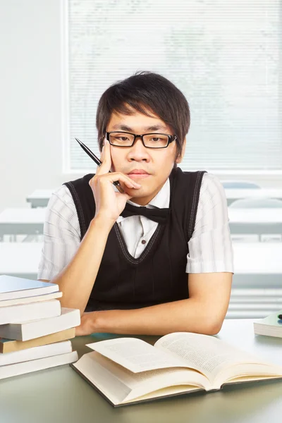 Chinese college male student — Stock Photo, Image
