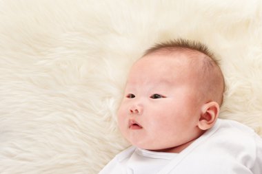 Chinese baby op zoek weg naar lege ruimte