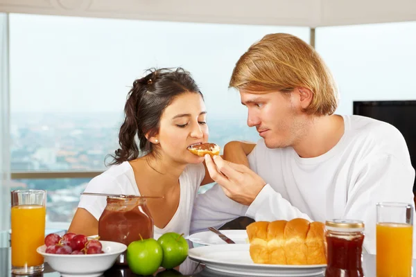 Couple having great time on breakfast — Stock Photo, Image