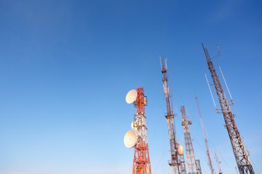 Communication towers clipart