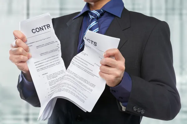 Tearing the contracts — Stock Photo, Image