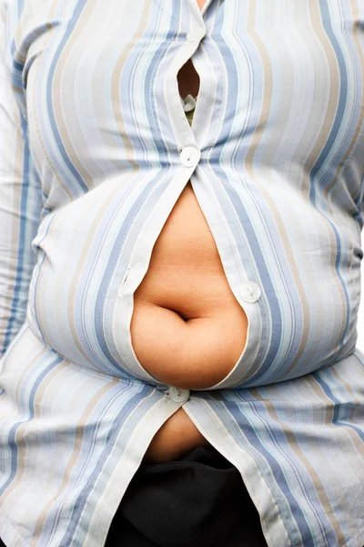Strak shirt op overgewicht vrouwelijk lichaam — Stockfoto