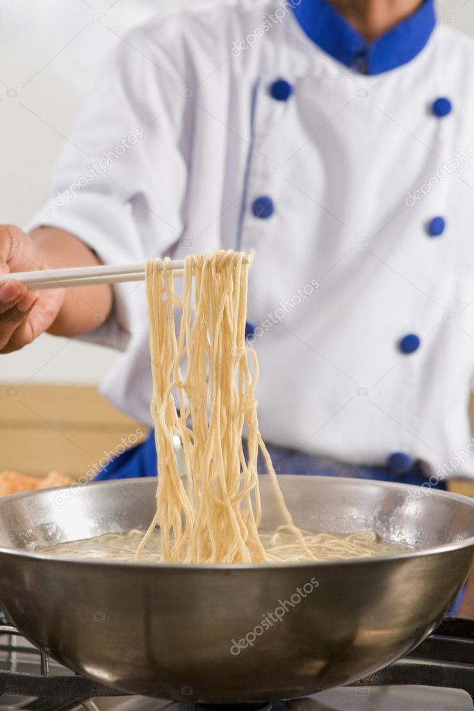 Boil the noodle